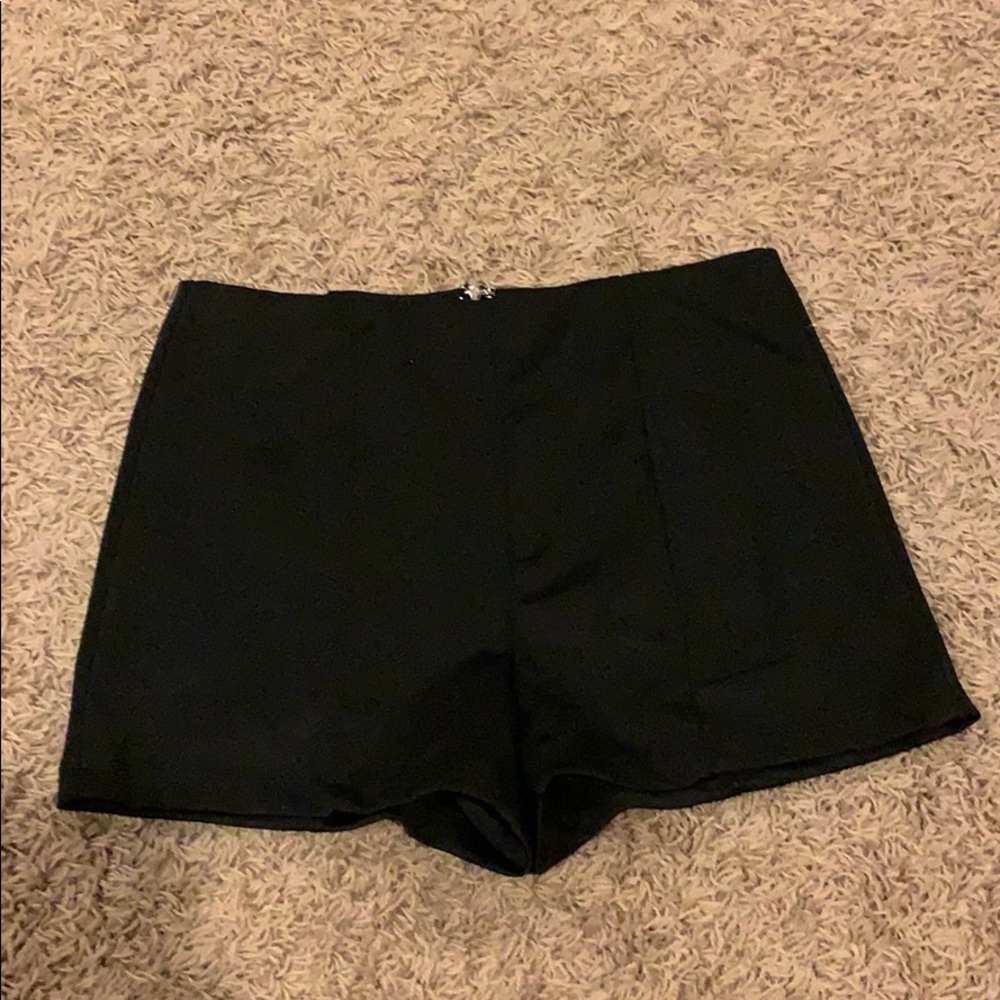 Woman’s shorts